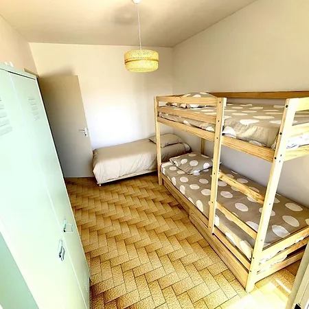 Apartment Traversant, Proche Plage, 2 Balcons, Pets Ok, Menage Inclus, Jusqu'a 8 Pers, - Fr-1-229c-94